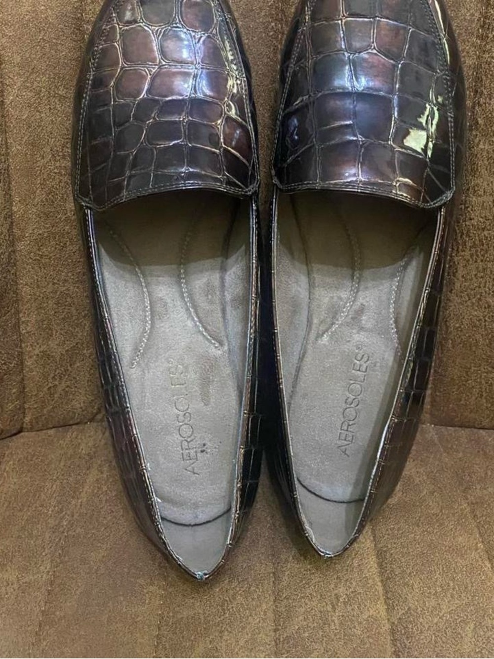 AEROSOLES Women's Croc-Embossed Loafers in Dark Brown Shimmer